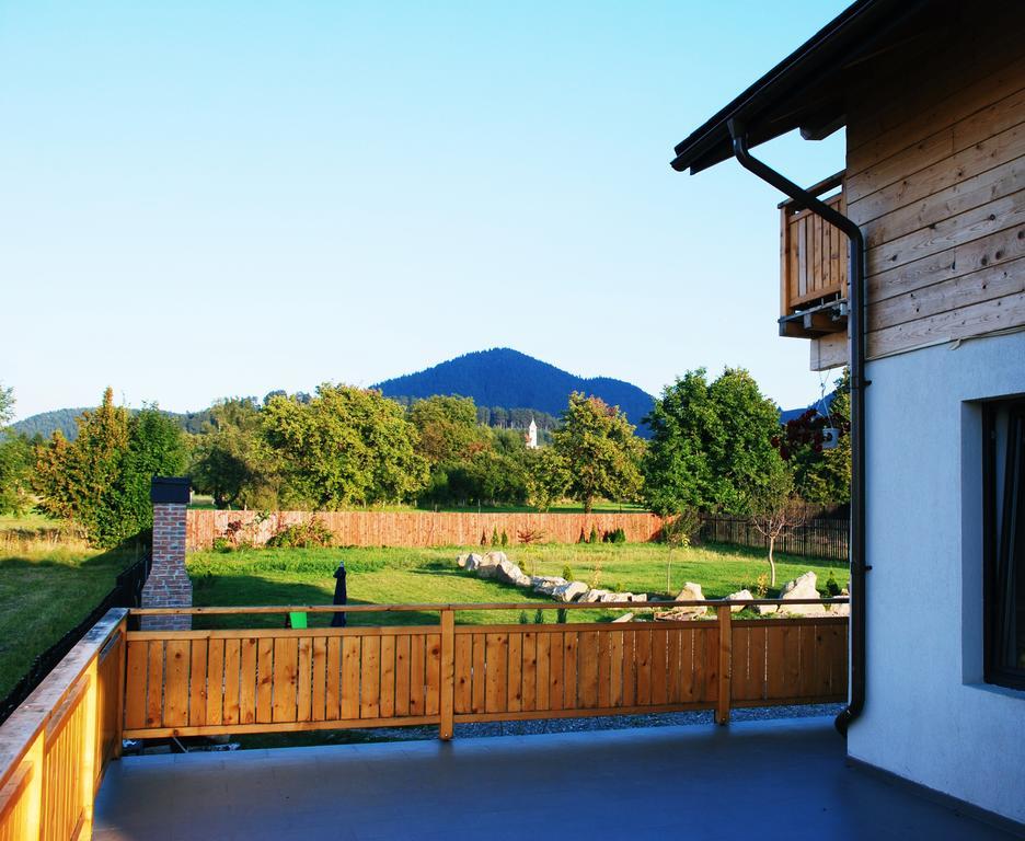Villa Swiss Sacele Luaran gambar