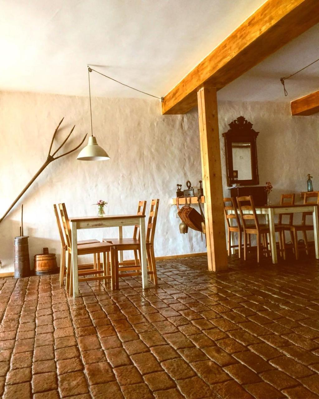 Villa Swiss Sacele Luaran gambar