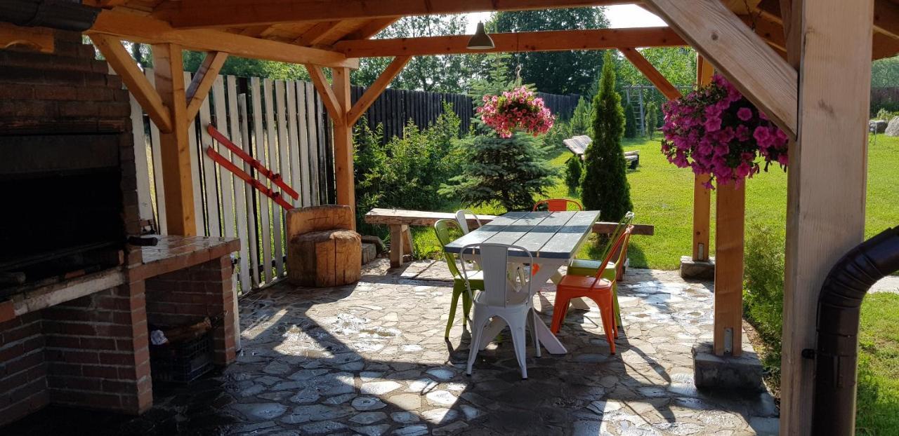 Villa Swiss Sacele Luaran gambar