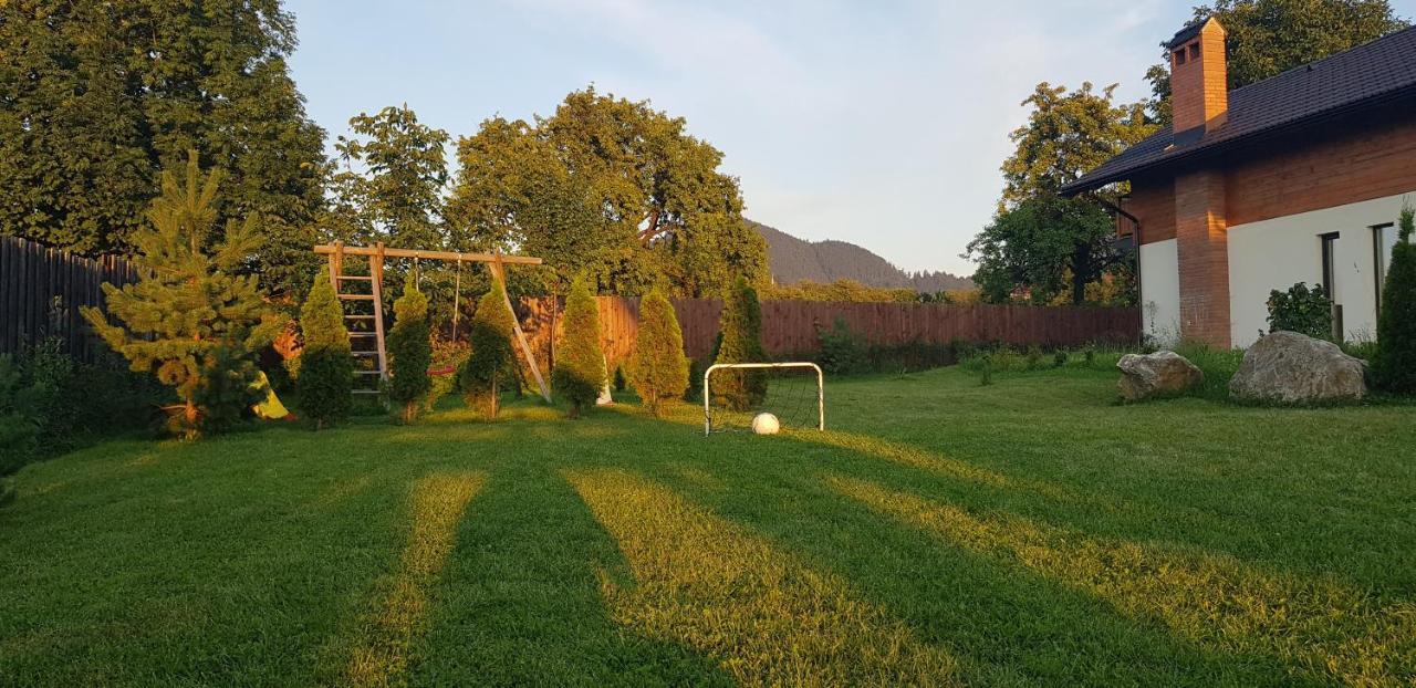 Villa Swiss Sacele Luaran gambar