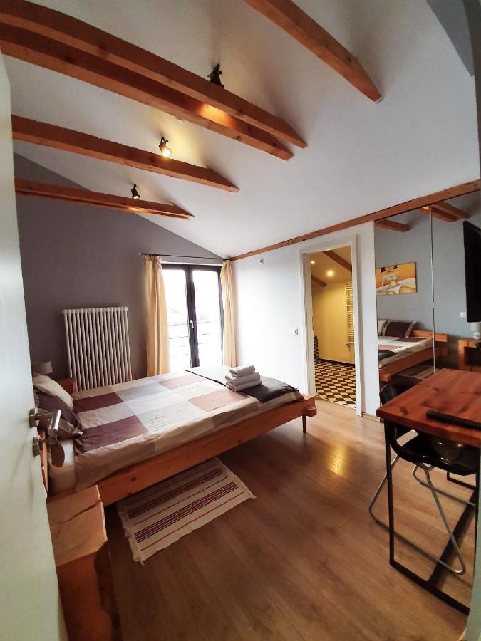 Villa Swiss Sacele Luaran gambar